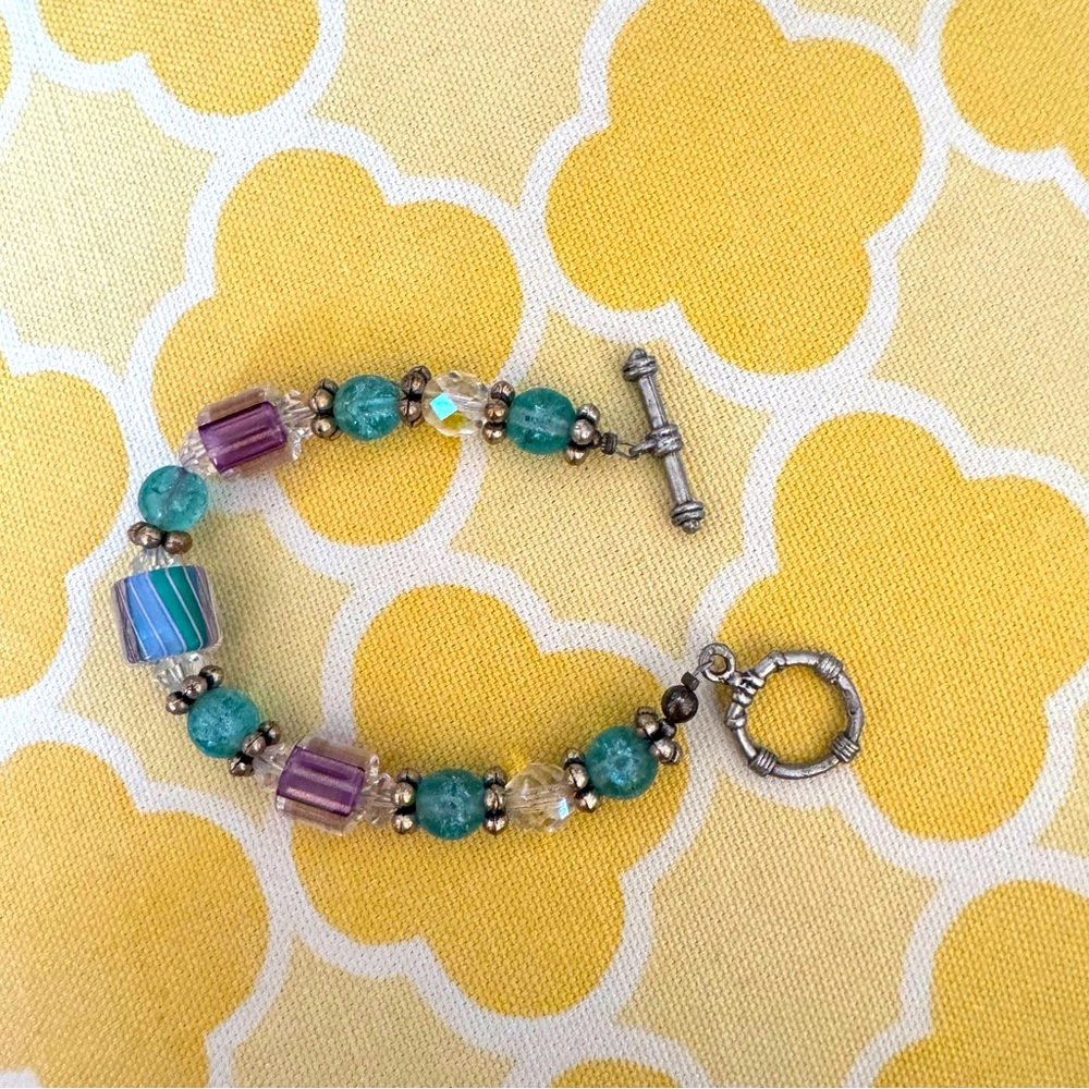 Small Lampwork Glass Bracelet - Silver Purple Blue Clear - Picture 5 of 9